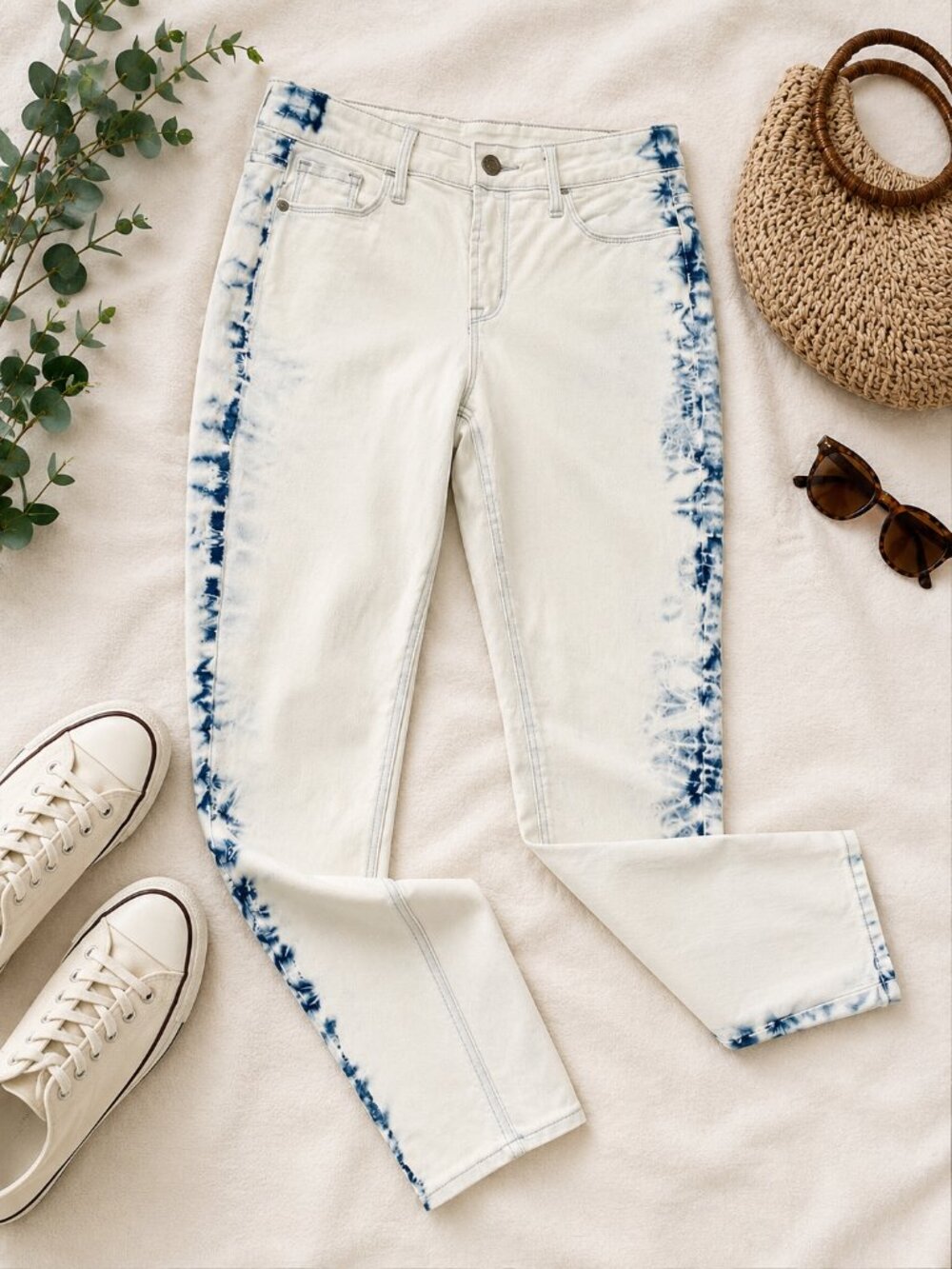 Old Navy Tie Dye Side Stripe Skinny Jeans Size 4 White Blue NWT